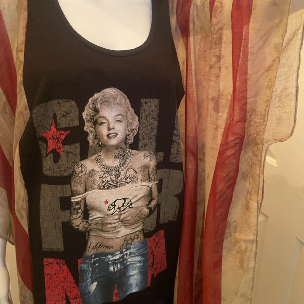 Marilyn Monroe one of a kind Custom Poncho Top - Picture 5 of 7